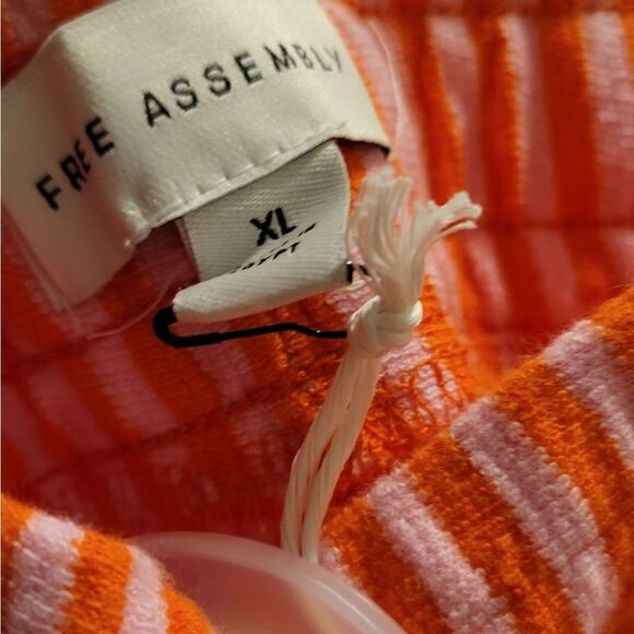 Free Assembly Women's XXL Raglan Sleeve Polo Shirt &  XL Side Slit Short Terry - Picture 3 of 5